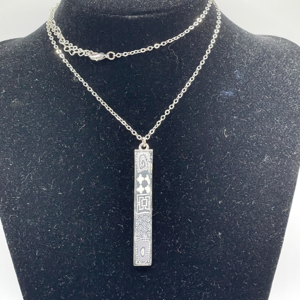 Jilzarah Handmade Silver Tone Long Chain Clay Pendant Necklace Reversible